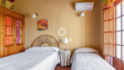 Chalet in Villamartín photo 42