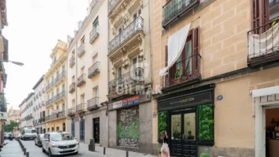 Apartment in Cortes photo 2