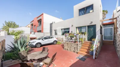 Chalet en Telde photo 3