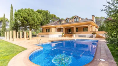 Chalet en Las Lomas photo 26