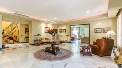Chalet in Las Lomas photo 4
