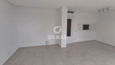 Piso en alquiler en Castellana-Orense - Imagen 4