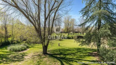 Chalet in Villafranca del Castillo photo 34