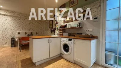 Piso en alquiler en Plaza de Zaragoza, Centro (San Sebastián - Donostia) de 2.240 €<span>/mes</span>