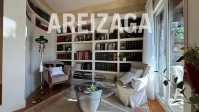 Piso en alquiler en Plaza de Zaragoza, Centro (San Sebastián - Donostia) de 2.240 €<span>/mes</span>