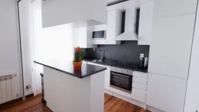 Dúplex en venta en Calle de Eduardo Dato, Centro (Vitoria - Gasteiz) de 440.000 €