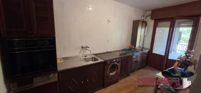 Chalet en venta en Avenida del Puente del Río Ebro, 48, cerca de Calle de las Cuevas, Baños de Ebro - Mañueta de 300.000 €
