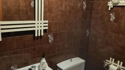 Chalet en venta en Avenida del Puente del Río Ebro, 48, cerca de Calle de las Cuevas, Baños de Ebro - Mañueta de 300.000 €