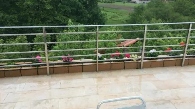 Chalet for sale in Maruri, 3-storey property with 5 bedrooms, kitchen, living room and 4 bathrooms. Garage for 4 cars, txoko, terrace and pool. Includes garden area. The chalet features internal elevator access. Many improvements made. Must be seen. photo 22