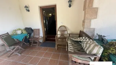 Chalet for sale in Maruri, 3-storey property with 5 bedrooms, kitchen, living room and 4 bathrooms. Garage for 4 cars, txoko, terrace and pool. Includes garden area. The chalet features internal elevator access. Many improvements made. Must be seen. photo 23