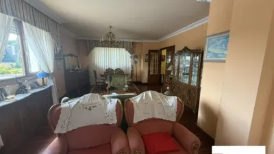 Chalet for sale in Maruri, 3-storey property with 5 bedrooms, kitchen, living room and 4 bathrooms. Garage for 4 cars, txoko, terrace and pool. Includes garden area. The chalet features internal elevator access. Many improvements made. Must be seen. photo 29