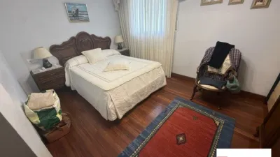 Chalet for sale in Maruri, 3-storey property with 5 bedrooms, kitchen, living room and 4 bathrooms. Garage for 4 cars, txoko, terrace and pool. Includes garden area. The chalet features internal elevator access. Many improvements made. Must be seen. photo 41