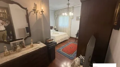 Chalet for sale in Maruri, 3-storey property with 5 bedrooms, kitchen, living room and 4 bathrooms. Garage for 4 cars, txoko, terrace and pool. Includes garden area. The chalet features internal elevator access. Many improvements made. Must be seen. photo 42