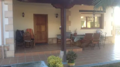 Chalet for sale in Maruri, 3-storey property with 5 bedrooms, kitchen, living room and 4 bathrooms. Garage for 4 cars, txoko, terrace and pool. Includes garden area. The chalet features internal elevator access. Many improvements made. Must be seen. photo 4