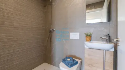Flat on Calle de Rodil photo 23