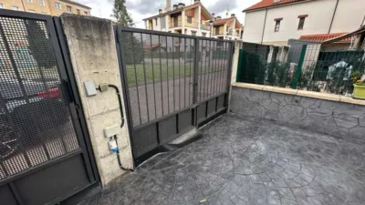 Semi-detached house on Calle de la Fontana photo 72