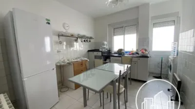 Apartment for Sale in Villarcayo with Heating photo 2