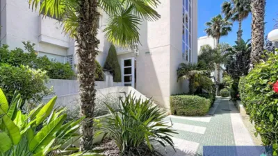 Flat on Calle del Pintor Fernando Soria, 9 photo 21
