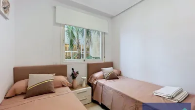 Flat on Calle del Pintor Fernando Soria, 9 photo 4