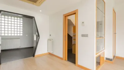 Semi-detached house in Lizasoáin photo 10