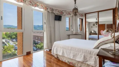 Piso en venta en Calle Embajador P. de Aristegui Kalea, Anaka-San Miguel-El Pinar (Irun) de 540.000 €