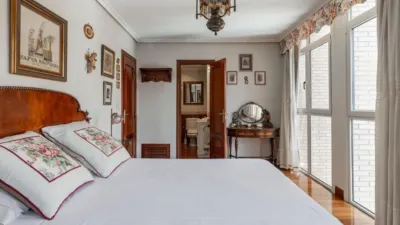 Piso en venta en Calle Embajador P. de Aristegui Kalea, Anaka-San Miguel-El Pinar (Irun) de 540.000 €