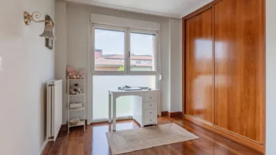 Piso en venta en Calle Embajador P. de Aristegui Kalea, Anaka-San Miguel-El Pinar (Irun) de 540.000 €