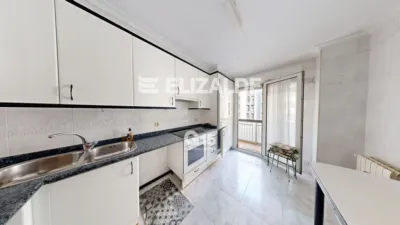 Apartment on Hipodromo Etorbidea photo 16