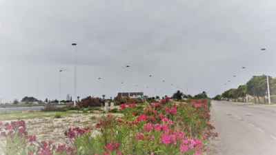 Terreno en venta en Calle de Galileo Galilei, Torrellano-Valverde-Parc Empresarial (Elx - Elche) de 1.573.100 €