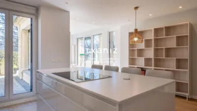 Piso en venta en Calle de Prim, Centro (San Sebastián - Donostia) de 1.390.000 €