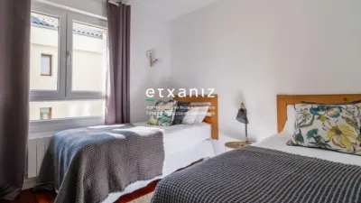 Piso en venta en Berabera Pasealekua, cerca de Goiiko Galtzada Berri Kalea, Aiete-Miramon (San Sebastián - Donostia) de 775.000 €