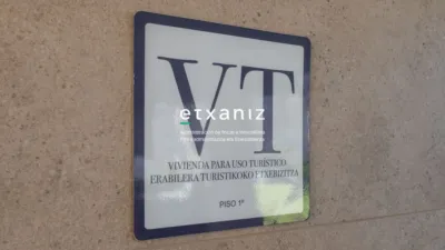 Piso en venta en Berabera Pasealekua, cerca de Goiiko Galtzada Berri Kalea, Aiete-Miramon (San Sebastián - Donostia) de 775.000 €