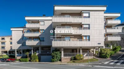 Piso en venta en Berabera Pasealekua, cerca de Goiiko Galtzada Berri Kalea, Aiete-Miramon (San Sebastián - Donostia) de 775.000 €