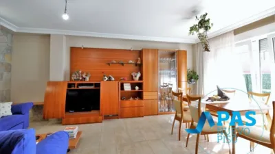 Casa pareada en venta en Calle del Bosque, Muriedas (Camargo) de 350.000 €