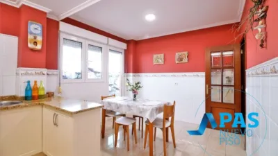 Casa pareada en venta en Calle del Bosque, Muriedas (Camargo) de 350.000 €