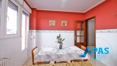 Casa pareada en venta en Calle del Bosque, Muriedas (Camargo) de 350.000 €