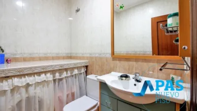 Casa pareada en venta en Calle del Bosque, Muriedas (Camargo) de 350.000 €