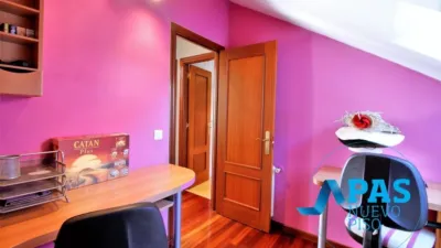 Casa pareada en venta en Calle del Bosque, Muriedas (Camargo) de 350.000 €