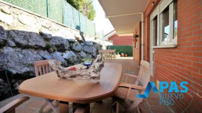 Casa pareada en venta en Calle del Bosque, Muriedas (Camargo) de 350.000 €