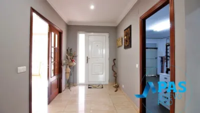 Casa pareada en venta en Calle del Bosque, Muriedas (Camargo) de 350.000 €