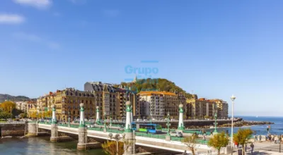 Piso en alquiler en Zurriola, Gros (San Sebastián - Donostia) de 1.200 €<span>/mes</span>