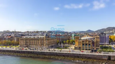 Piso en alquiler en Zurriola, Gros (San Sebastián - Donostia) de 1.200 €<span>/mes</span>