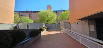 Piso en alquiler en Calle de Pirra - Imagen 40