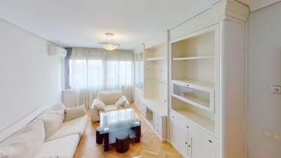 Piso en alquiler en Calle de Pirra - Imagen 4