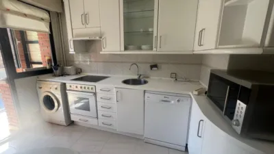 Flat on Buztinzuri Street photo 10