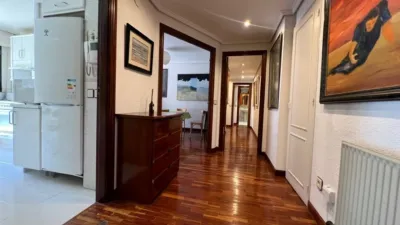 Flat on Buztinzuri Street photo 8