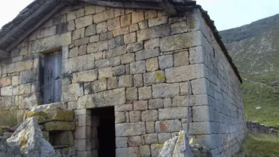 House in Tres Cabañas with Land in La Merindad de Valdeporres photo 7