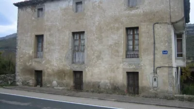 House in Quintanilla de Sopeña photo 2