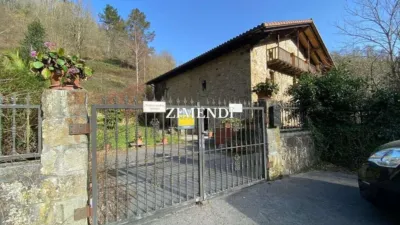 House in Mallabia photo 4