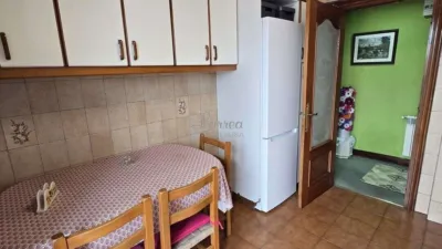 Piso en Amorebieta photo 3
